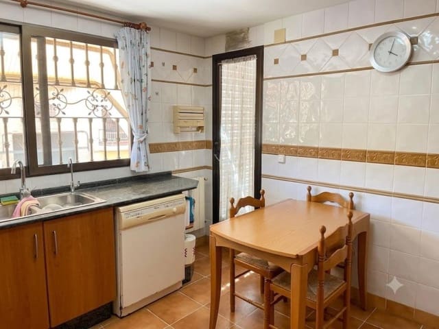 4 sovrum Lägenhet till salu i Trinitat, Valencia stad - 629 000 € (Ref: 9978515)