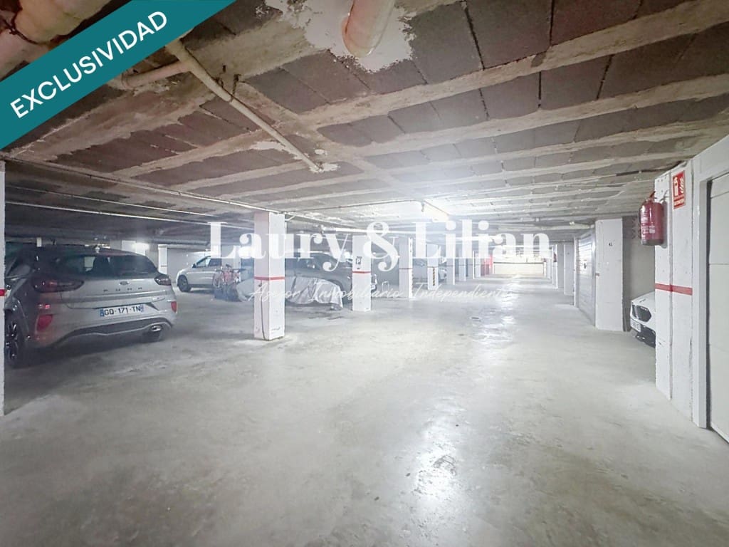 Garasje til salgs i Empuriabrava - € 37 000 (Ref: 9983768)