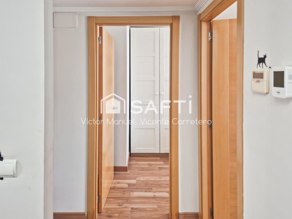 3 makuuhuone Kattohuoneisto myytävänä paikassa Canet d'En Berenguer mukana uima-altaan - 330 000 € (Ref: 9983769)