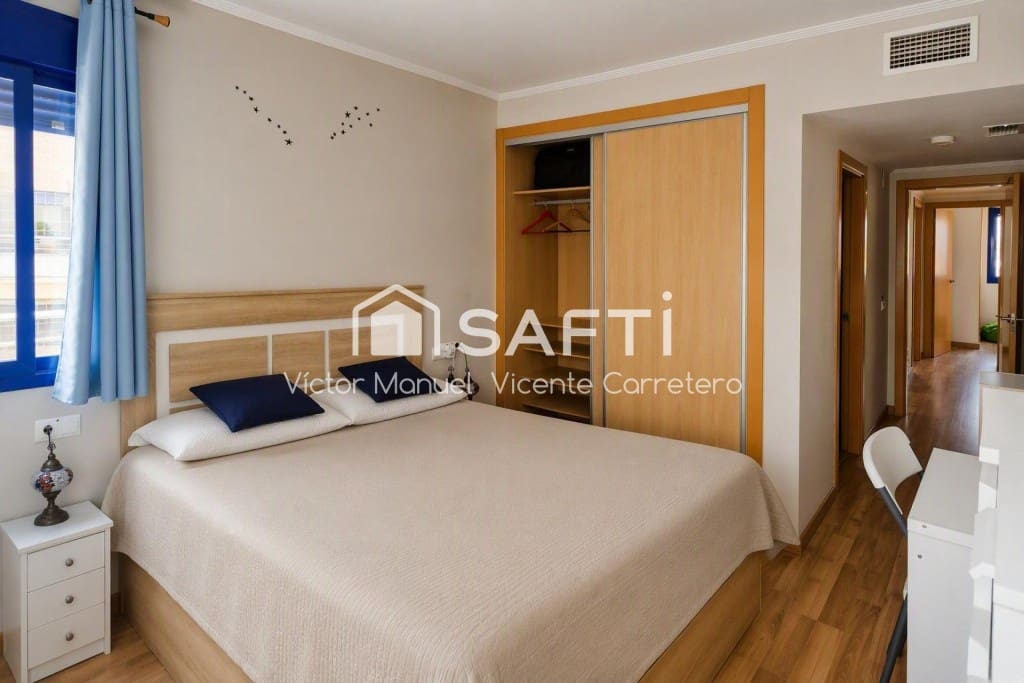 3 makuuhuone Kattohuoneisto myytävänä paikassa Canet d'En Berenguer mukana uima-altaan - 330 000 € (Ref: 9983769)
