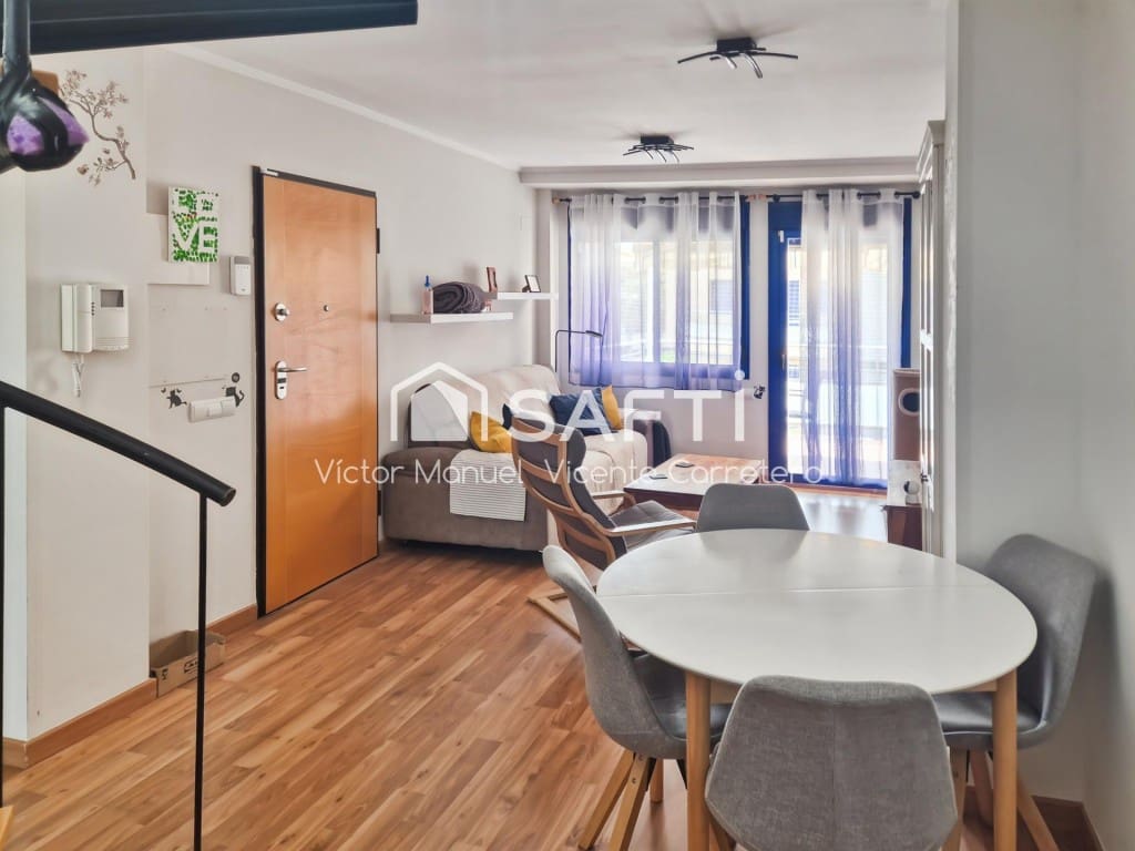 3 makuuhuone Kattohuoneisto myytävänä paikassa Canet d'En Berenguer mukana uima-altaan - 330 000 € (Ref: 9983769)
