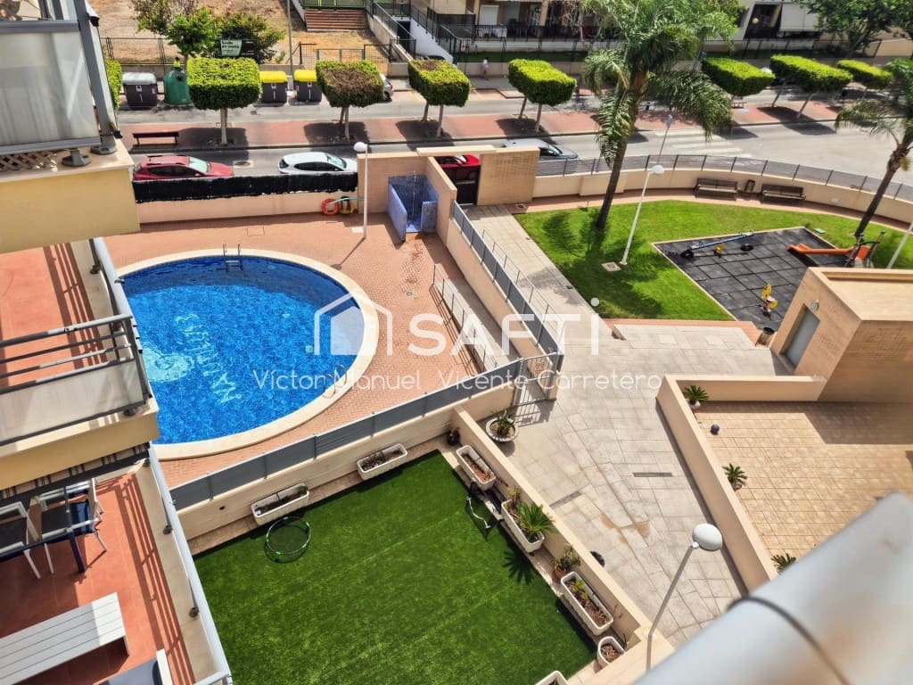 3 makuuhuone Kattohuoneisto myytävänä paikassa Canet d'En Berenguer mukana uima-altaan - 330 000 € (Ref: 9983769)