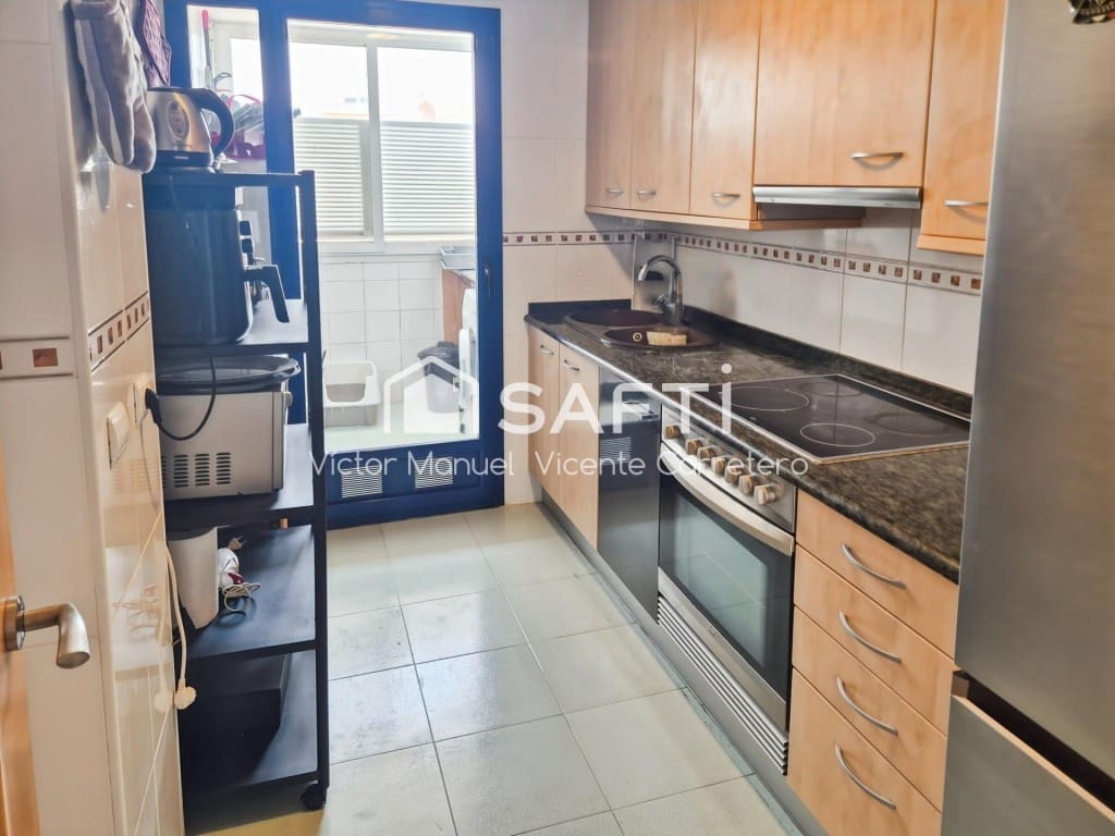 3 makuuhuone Kattohuoneisto myytävänä paikassa Canet d'En Berenguer mukana uima-altaan - 330 000 € (Ref: 9983769)