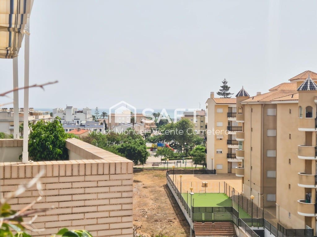 3 makuuhuone Kattohuoneisto myytävänä paikassa Canet d'En Berenguer mukana uima-altaan - 330 000 € (Ref: 9983769)