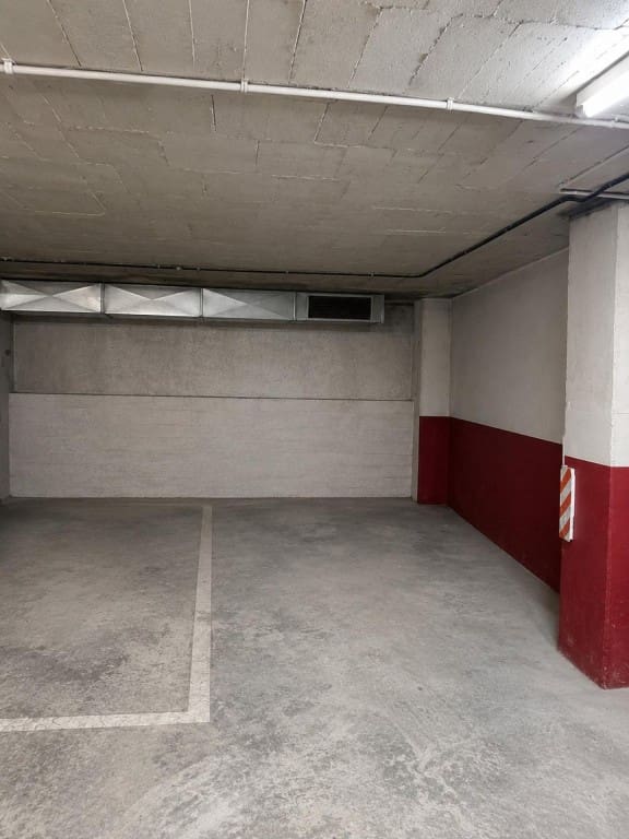 Garasje til salgs i Donostia-San Sebastian - € 45 000 (Ref: 9983771)