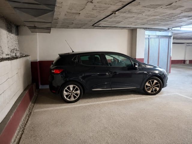 Garage til salg i Donostia-San Sebastián - € 45.000 (Ref: 9983771)