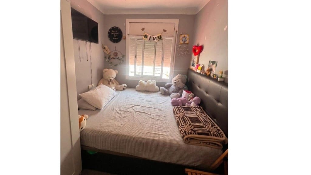 Kontor till salu i L'Hospitalet de Llobregat - 445 000 € (Ref: 9983772)