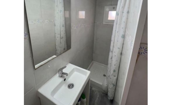 Bureau à vendre à L'Hospitalet de Llobregat - 445 000 € (Ref: 9983772)