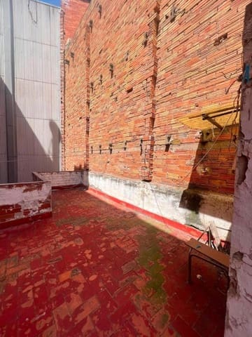 Bureau à vendre à L'Hospitalet de Llobregat - 445 000 € (Ref: 9983772)