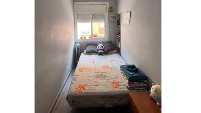 Bureau à vendre à L'Hospitalet de Llobregat - 445 000 € (Ref: 9983772)