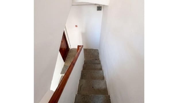 Bureau à vendre à L'Hospitalet de Llobregat - 445 000 € (Ref: 9983772)