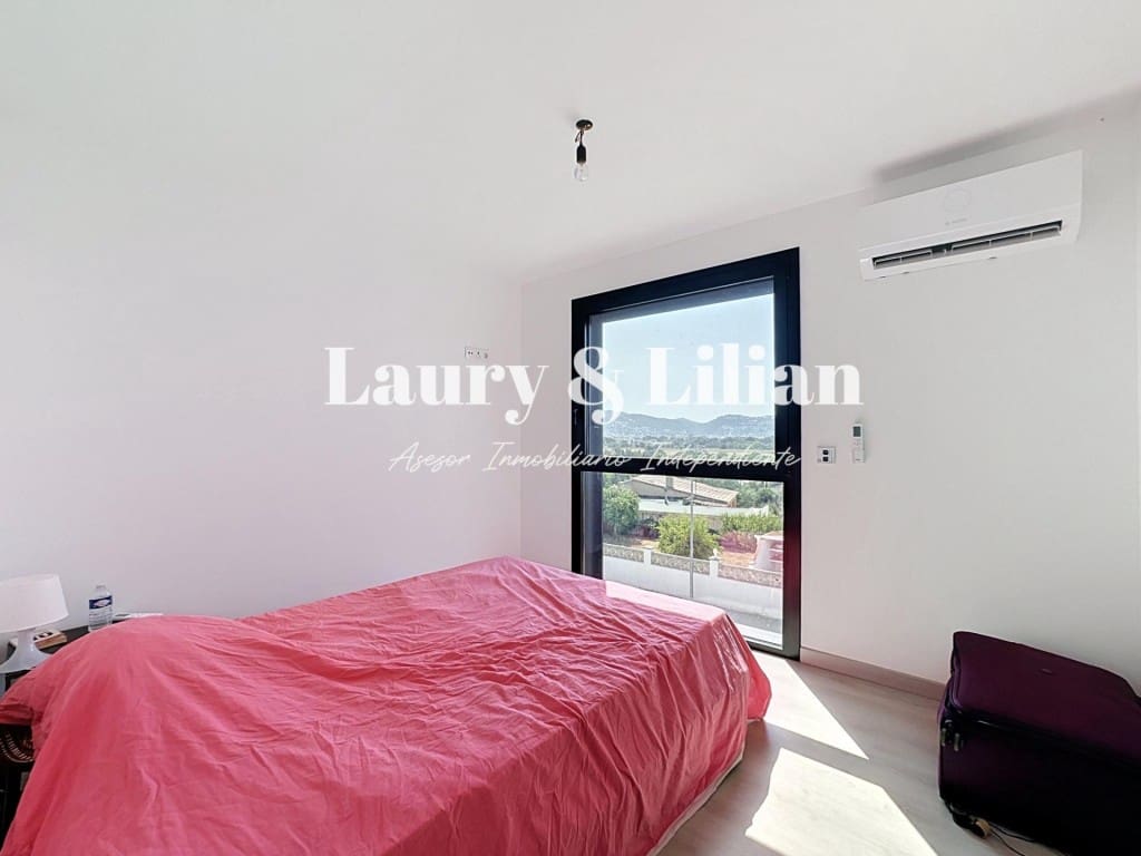 3 soverom Villa til salgs i Roses med garasje - € 437 000 (Ref: 9984576)