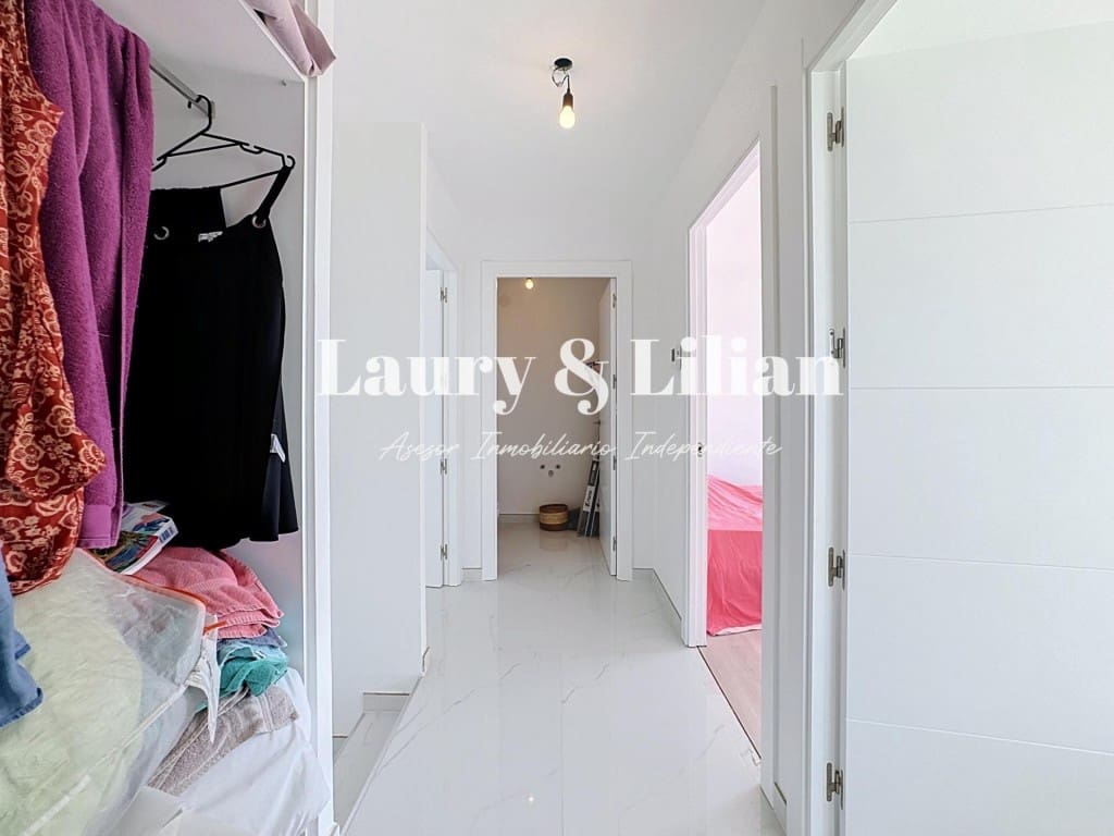 3 soverom Villa til salgs i Roses med garasje - € 437 000 (Ref: 9984576)