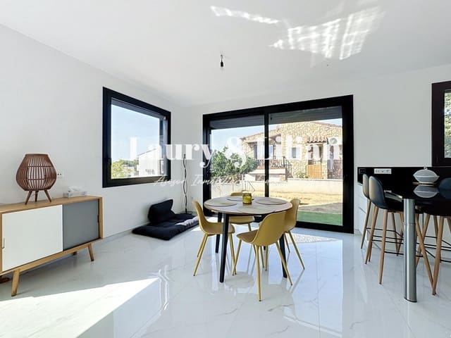 3 soverom Villa til salgs i Roses med garasje - € 437 000 (Ref: 9984576)