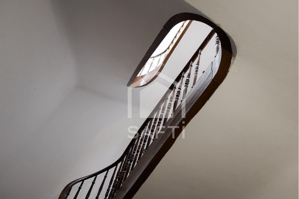 Apartamento de 3 habitaciones en Irun en venta - 210.000 € (Ref: 9984577)