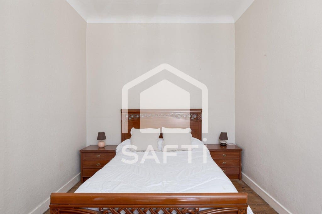 Apartamento de 3 habitaciones en Irun en venta - 210.000 € (Ref: 9984577)
