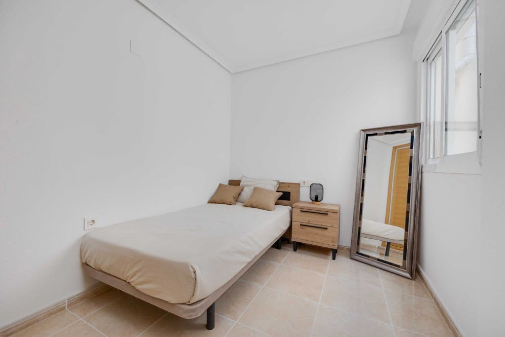 3 soverom Leilighet til salgs i San Fulgencio med svømmebasseng - € 180 000 (Ref: 9984583)