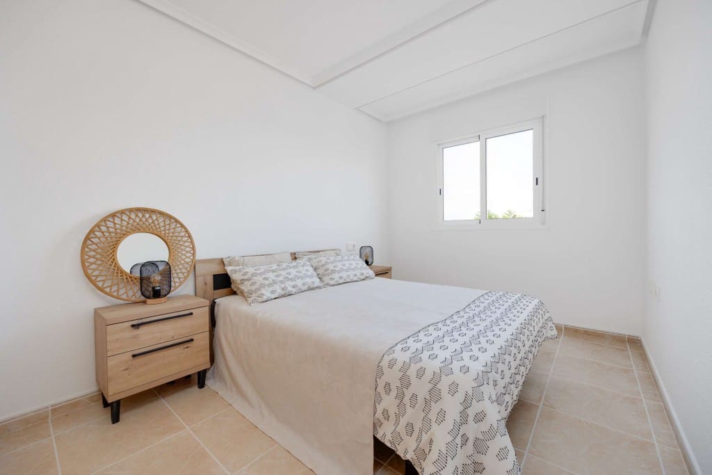 3 soverom Leilighet til salgs i San Fulgencio med svømmebasseng - € 180 000 (Ref: 9984583)