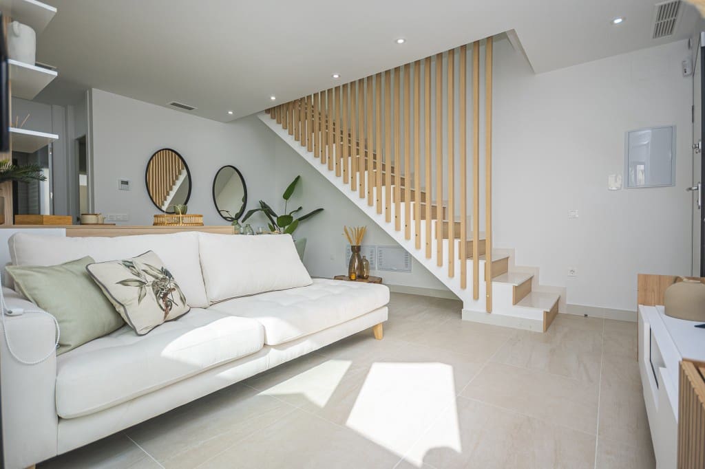 3 soveværelse Rækkehus til salg i Torrevieja med swimmingpool - € 539.000 (Ref: 9984596)