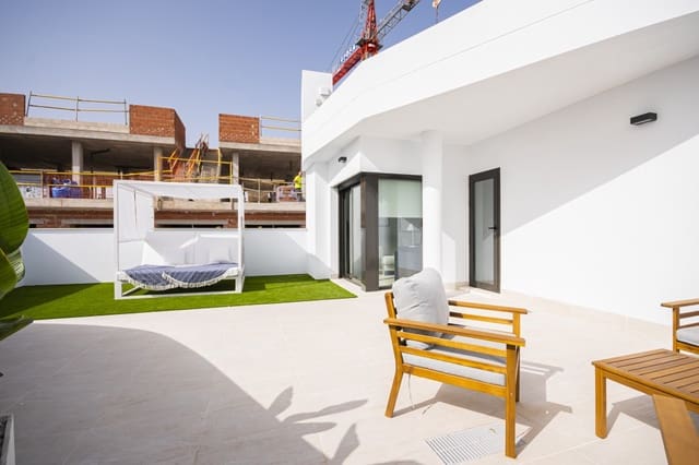 3 soveværelse Rækkehus til salg i Los Balcones - Los Altos, Torrevieja med swimmingpool - € 539.000 (Ref: 9984596)