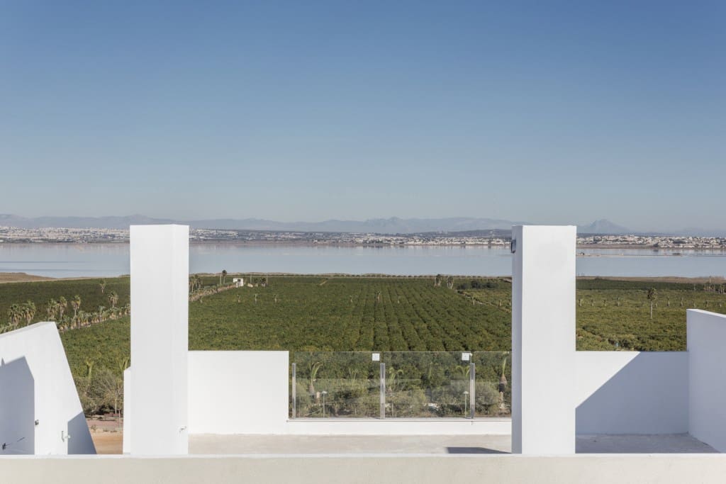 3 soveværelse Rækkehus til salg i Torrevieja med swimmingpool - € 539.000 (Ref: 9984596)