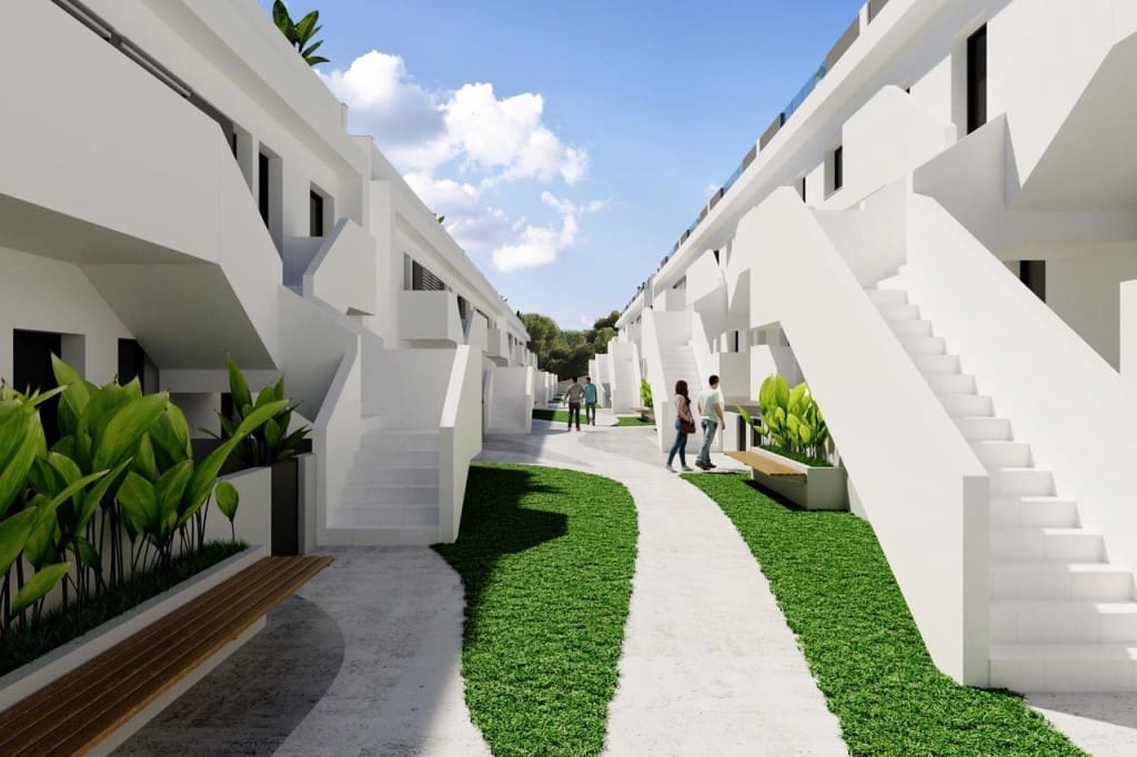 2 soveværelse Penthouse til salg i Torrevieja med swimmingpool - € 330.000 (Ref: 9984597)