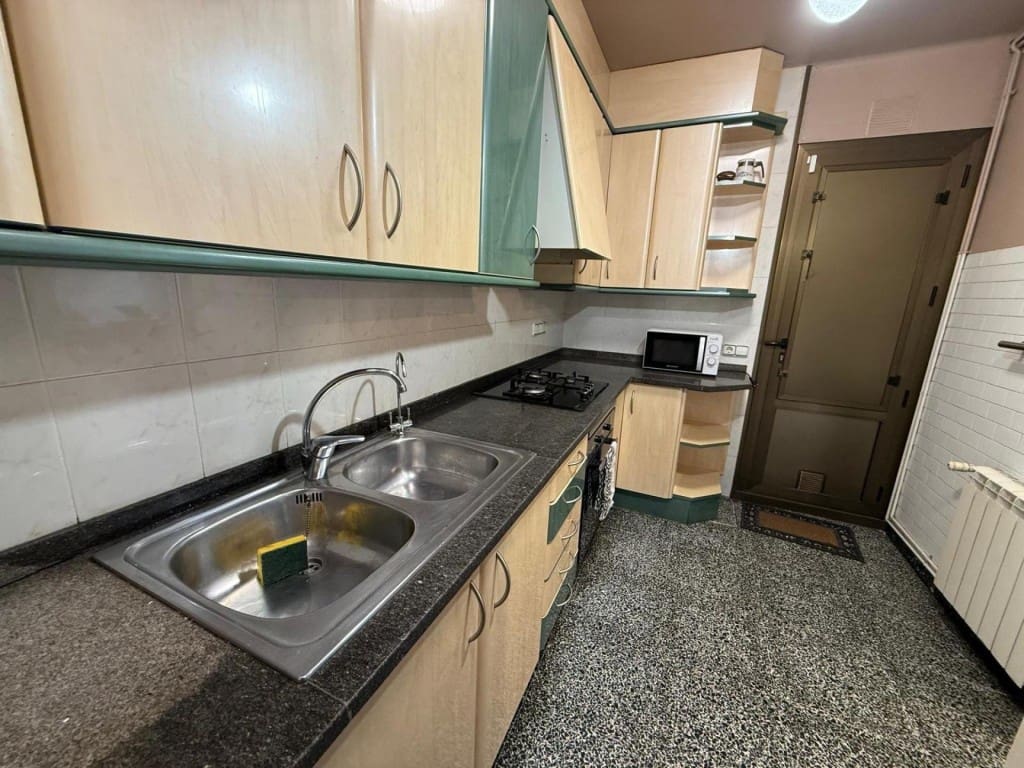 6 bedroom Finca/Country House for sale in Pineda de Mar with garage - € 450,000 (Ref: 9986553)