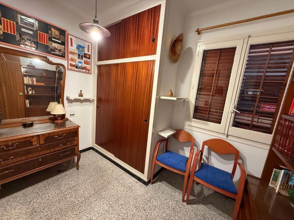 6 bedroom Finca/Country House for sale in Pineda de Mar with garage - € 450,000 (Ref: 9986553)