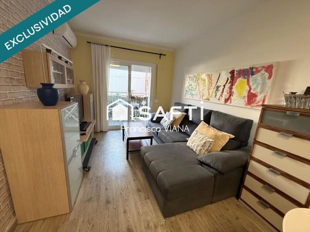 3 bedroom Apartment for sale in Pineda de Mar - € 192,000 (Ref: 9986554)