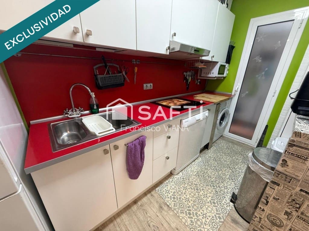 3 bedroom Apartment for sale in Pineda de Mar - € 192,000 (Ref: 9986554)