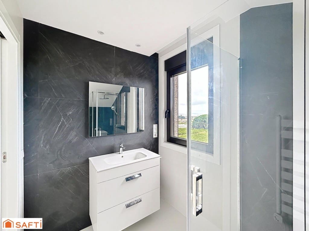 4 chambre Villa/Maison à vendre à Cambados avec garage - 670 000 € (Ref: 9986555)