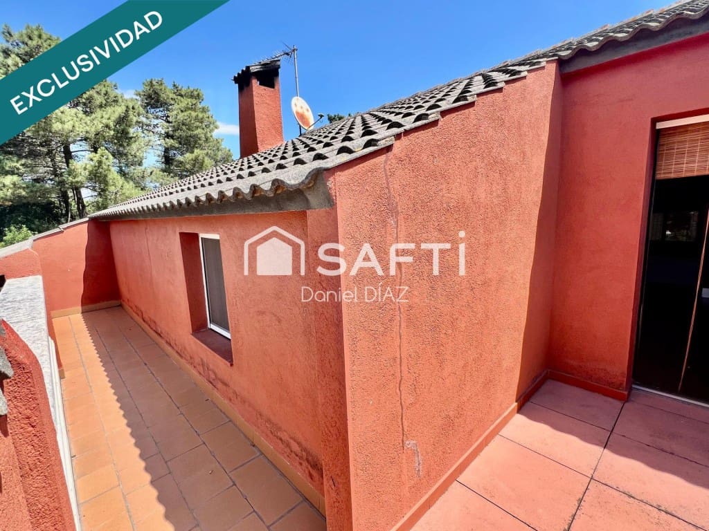 Chalet de 4 habitaciones en Llagostera en venta - 260.000 € (Ref: 9990397)
