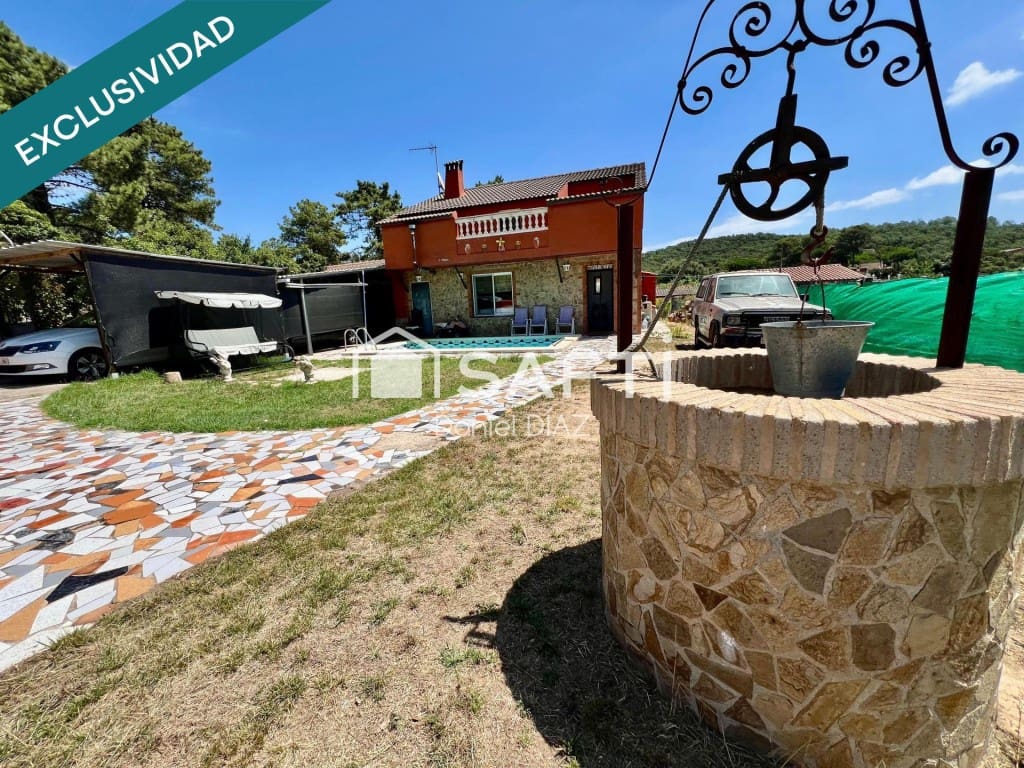 Chalet de 4 habitaciones en Llagostera en venta - 260.000 € (Ref: 9990397)