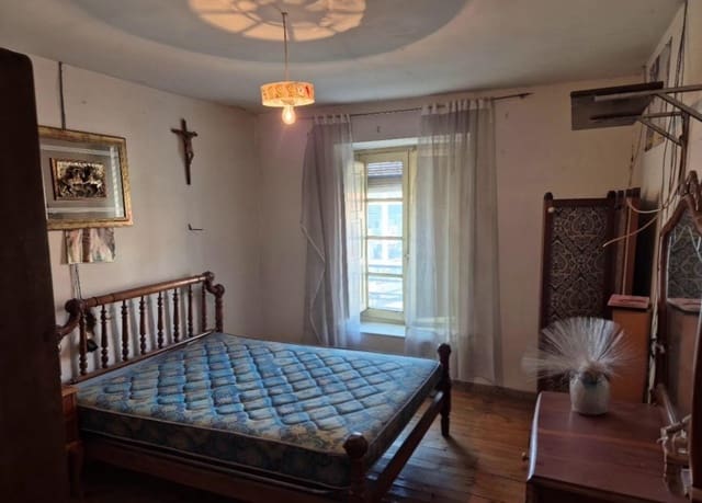 Oficina en Valencia de Don Juan en venta - 365.000 € (Ref: 9990401)