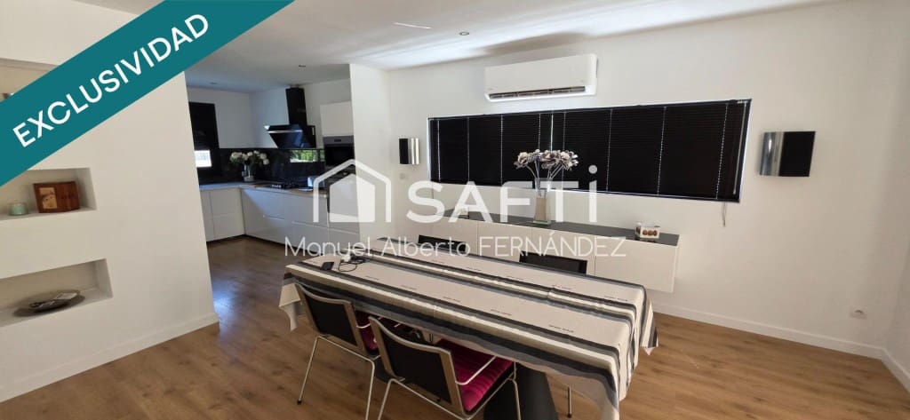 3 sypialnia Willa na sprzedaż w Lloret de Mar z garażem - 330 000 € (Ref: 9993940)