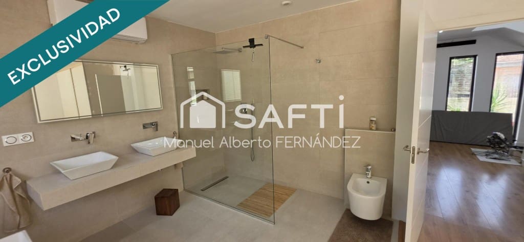 3 sypialnia Willa na sprzedaż w Lloret de Mar z garażem - 330 000 € (Ref: 9993940)
