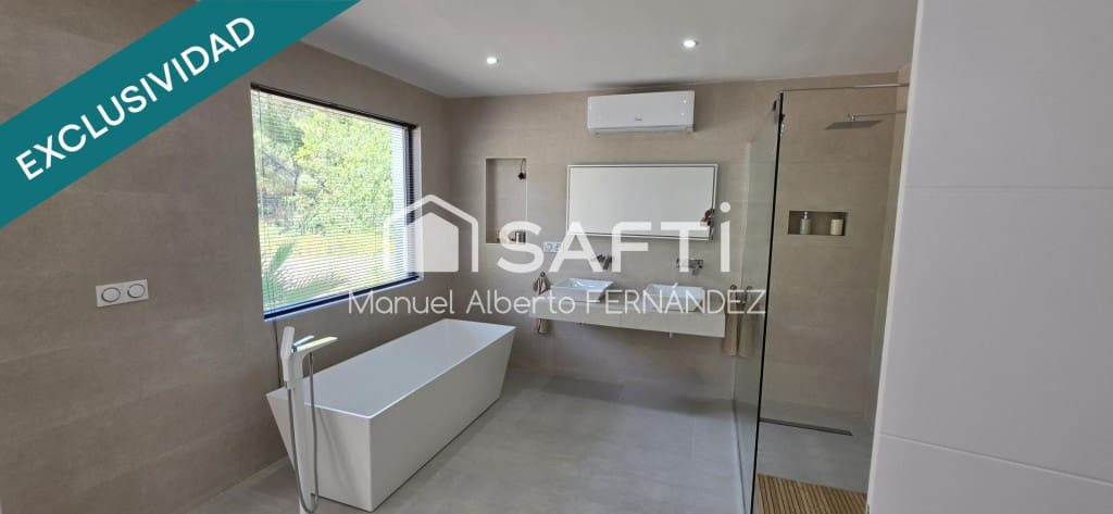 3 sypialnia Willa na sprzedaż w Lloret de Mar z garażem - 330 000 € (Ref: 9993940)
