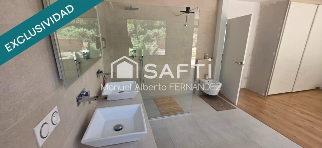 3 sypialnia Willa na sprzedaż w Lloret de Mar z garażem - 330 000 € (Ref: 9993940)
