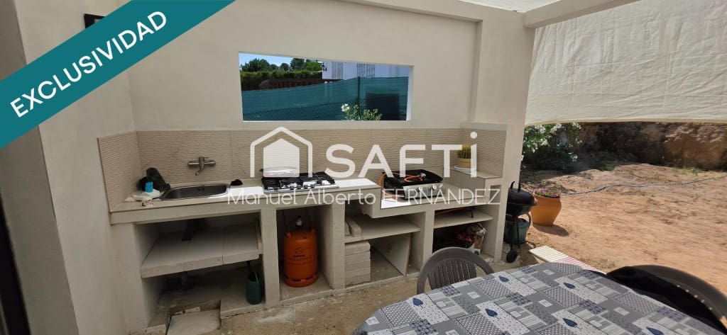 3 sypialnia Willa na sprzedaż w Lloret de Mar z garażem - 330 000 € (Ref: 9993940)