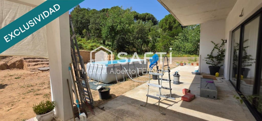 3 sypialnia Willa na sprzedaż w Lloret de Mar z garażem - 330 000 € (Ref: 9993940)