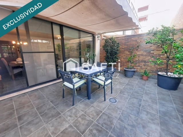 4 soveværelse Rækkehus til salg i Sagunto / Sagunt med garage - € 395.000 (Ref: 9993942)