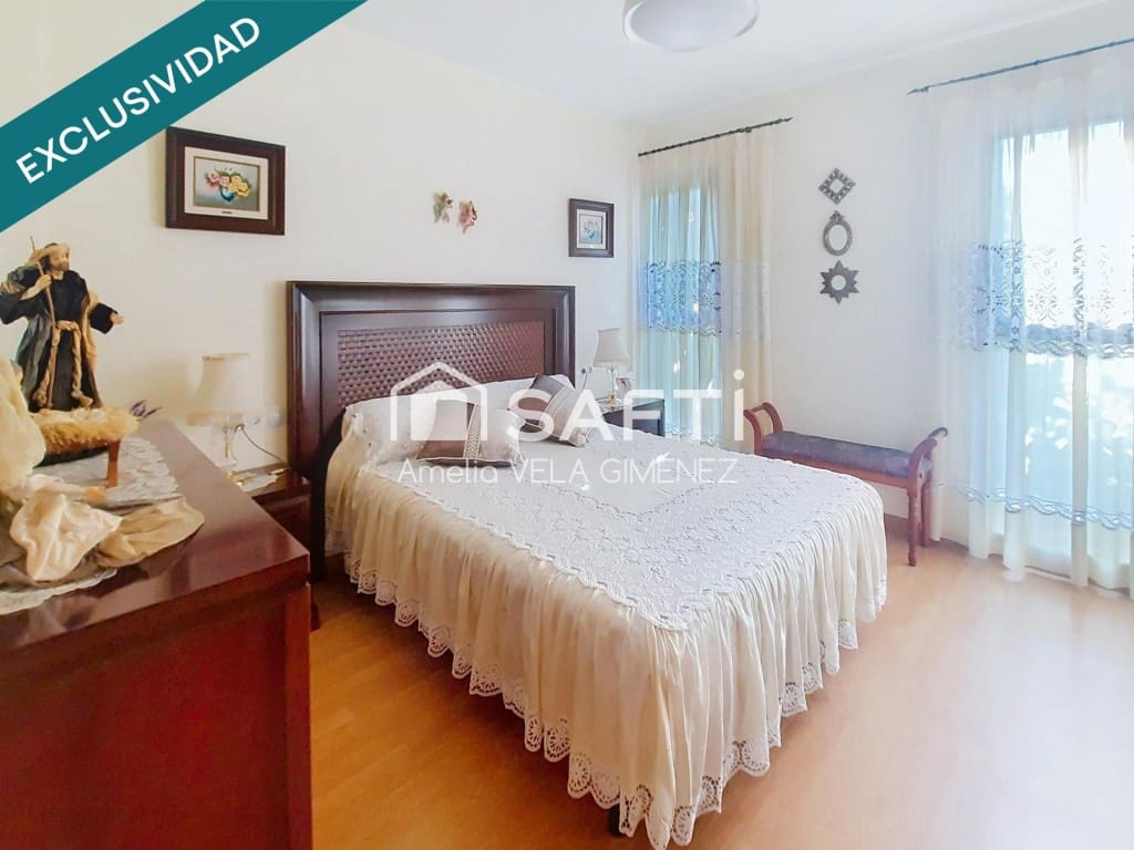 4 makuuhuone Rivitalo myytävänä paikassa Sagunto / Sagunt mukana 
autotalli - 395 000 € (Ref: 9993942)