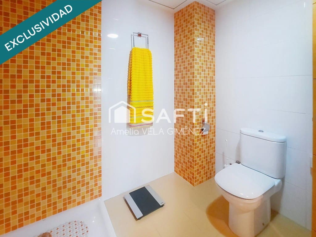 4 makuuhuone Rivitalo myytävänä paikassa Sagunto / Sagunt mukana 
autotalli - 395 000 € (Ref: 9993942)