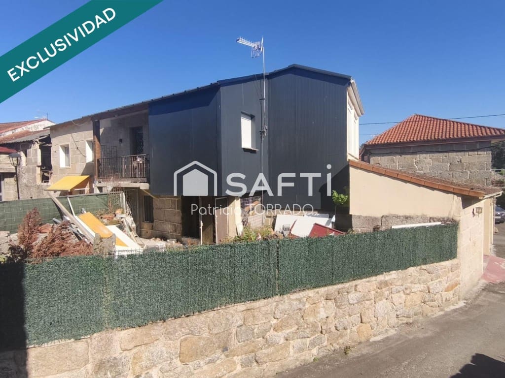 4 quarto Moradia para venda em O Carballino com piscina garagem - 230 000 € (Ref: 9993943)