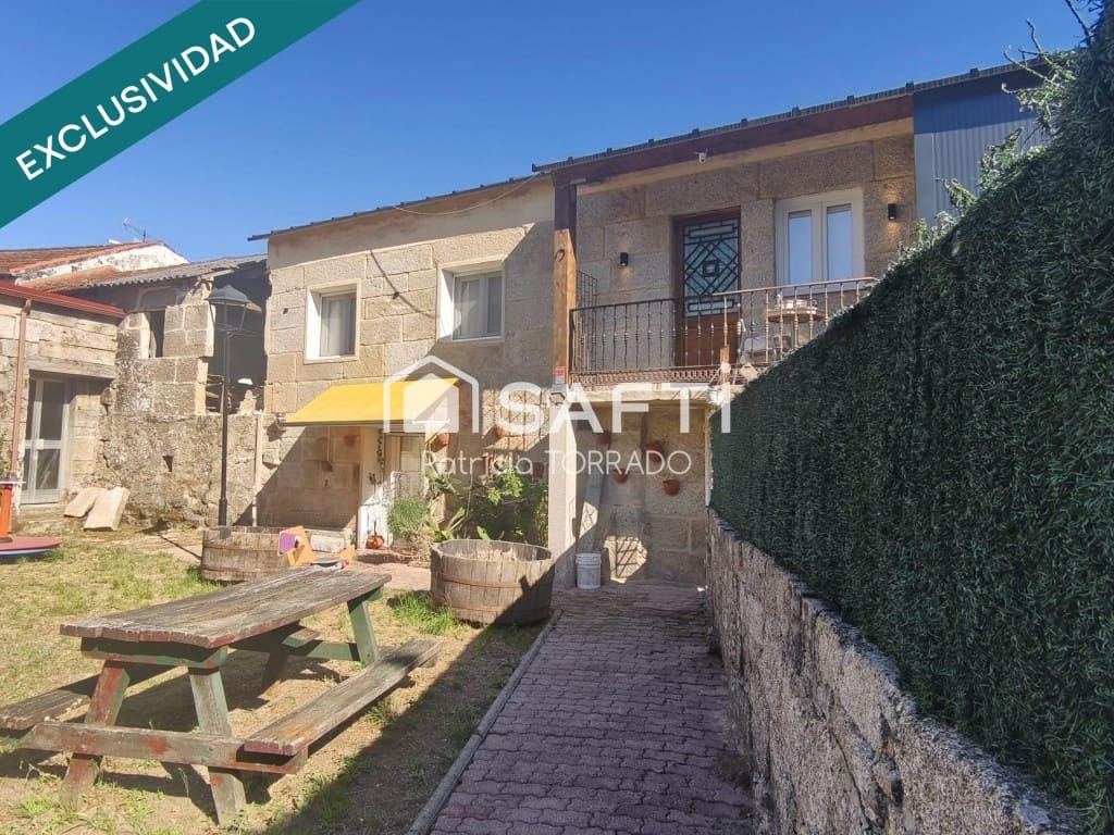 4 quarto Moradia para venda em O Carballino com piscina garagem - 230 000 € (Ref: 9993943)