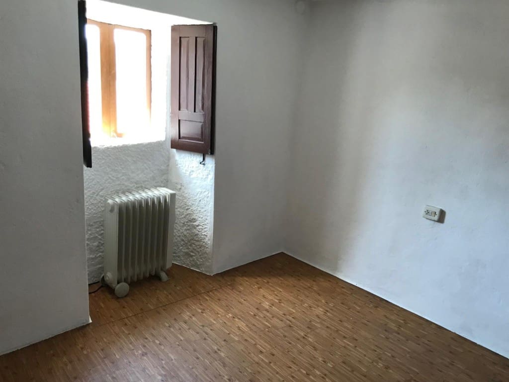 2 camera da letto Finca/Casa di Campagna in vendita in Noia - 99.000 € (Rif: 9993944)