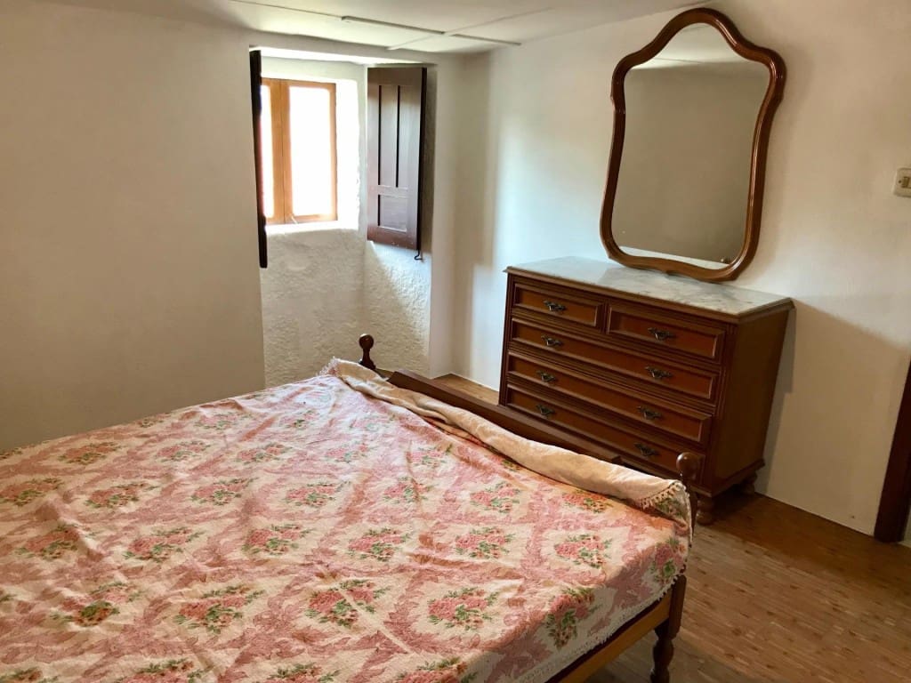 2 camera da letto Finca/Casa di Campagna in vendita in Noia - 99.000 € (Rif: 9993944)