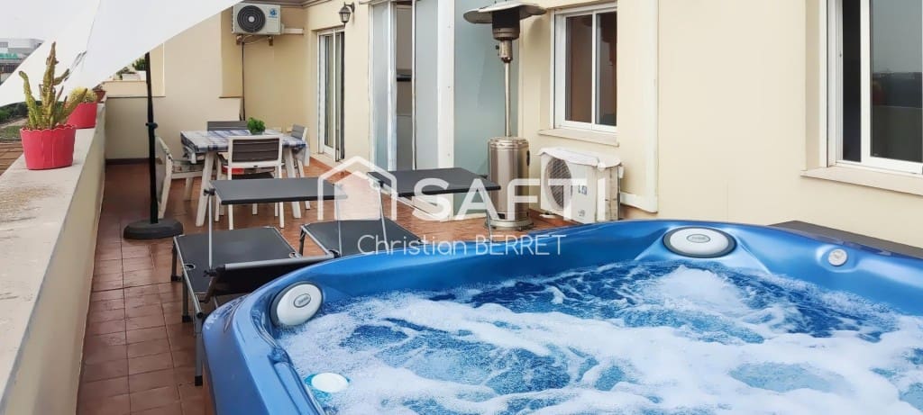 2 sypialnia Apartament na sprzedaż w Emperador z garażem - 295 000 € (Ref: 9993946)