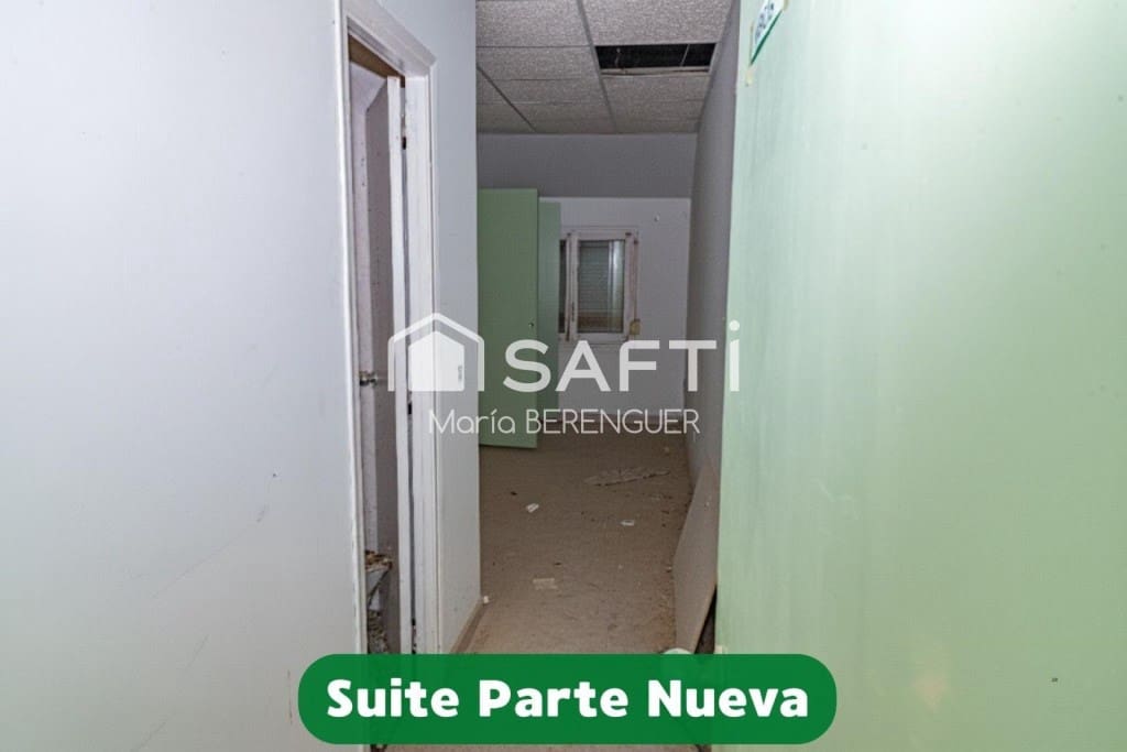 Finca/Casa Rural de 20 habitaciones en Lleida ciudad en venta - 450.000 € (Ref: 9993950)