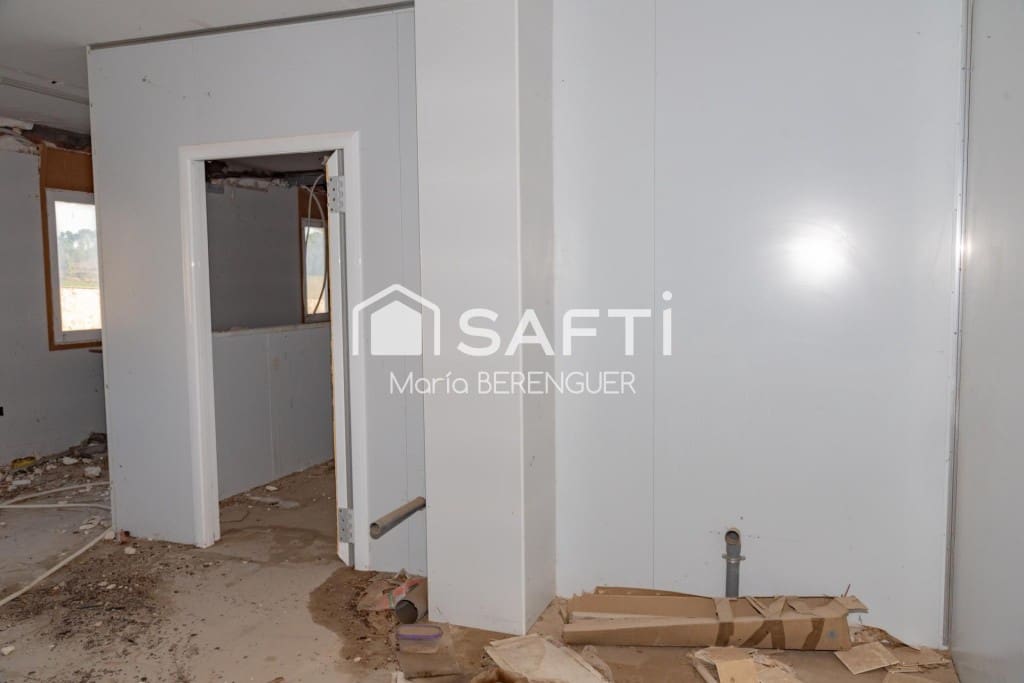 Finca/Casa Rural de 20 habitaciones en Lleida ciudad en venta - 450.000 € (Ref: 9993950)